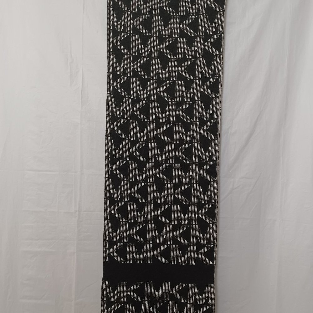 MICHAEL MICHAEL KORS MONOGRAM SCARF